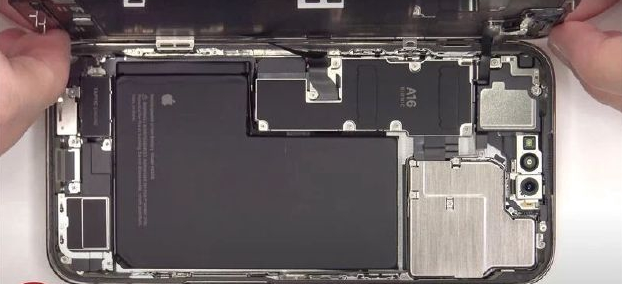 临江苹果14维修分享看iPhone 14 Pro Max拆解 