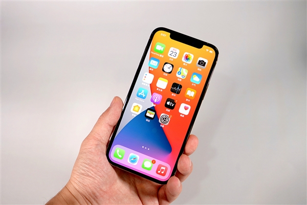 临江苹果手机维修分享iOS 14.2修订版已到，专属iPhone 12系列 