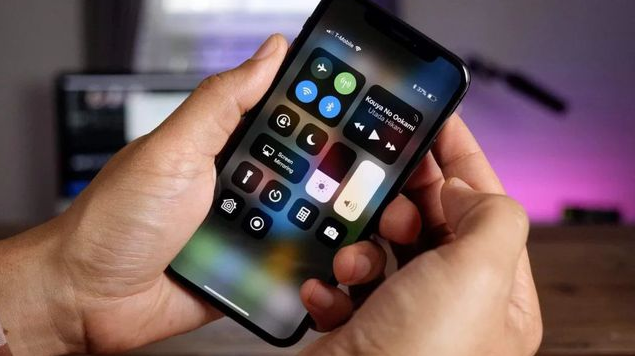 临江苹果手机维修分享iPhone 12信号差怎么办 
