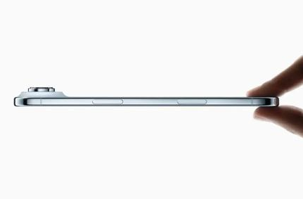 临江苹果维修点分享iPhone 17 Air自动关机电源故障解析 